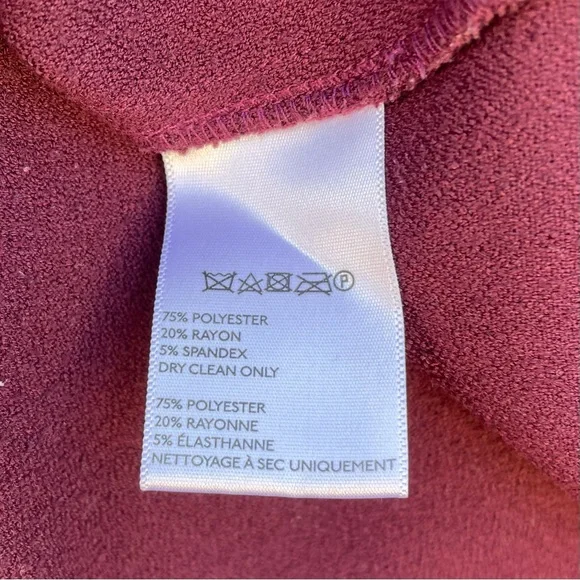 Urban Outfitters COPE Pleated Panel Raspberry/Burgundy Mini Skirt Sz 0 - Picture 5 of 8